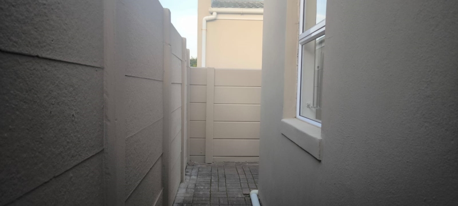 3 Bedroom Property for Sale in Costa Da Gama Western Cape